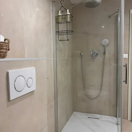 Elegance Et Confort A Gasthuis *