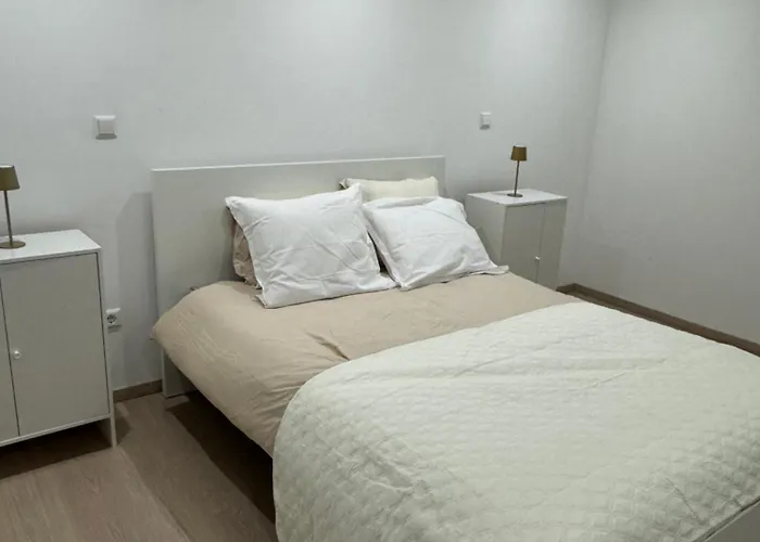 Elegance Et Confort A *